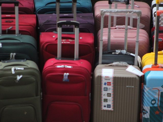 Explorer Nice à Moindre Coût : Astuces et Options